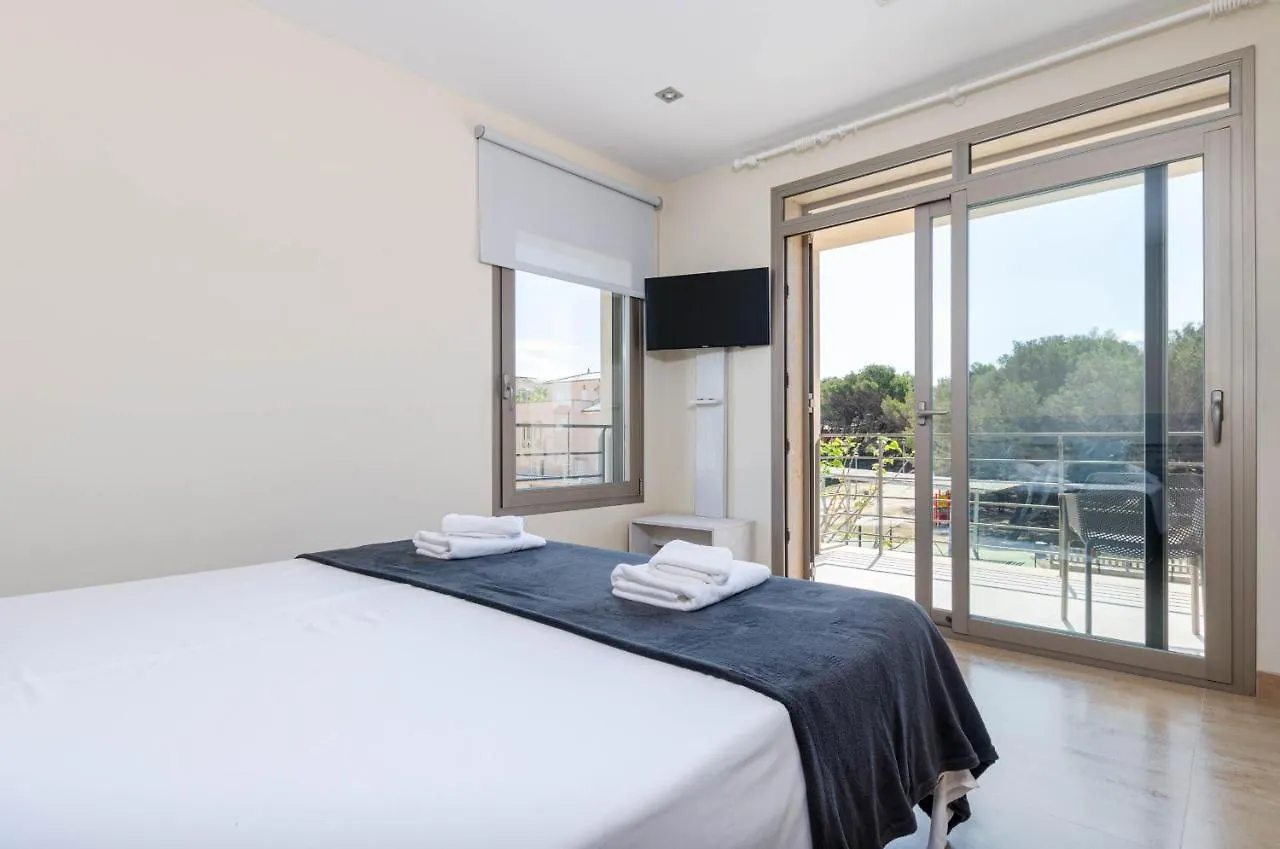 Σπίτι διακοπών Yourhouse Juan, Modern Holiday House At The Beach In Mallorca North Can Picafort