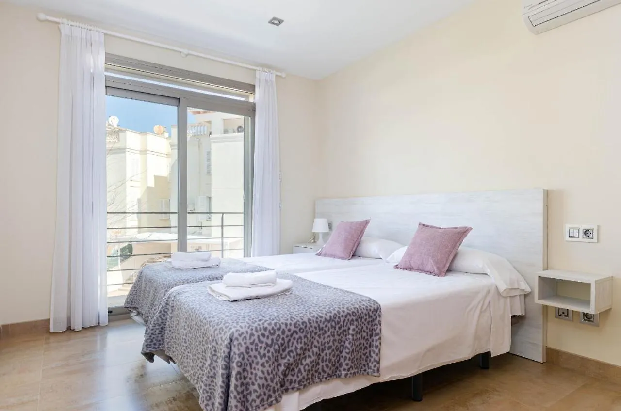 Σπίτι διακοπών Yourhouse Juan, Modern Holiday House At The Beach In Mallorca North Can Picafort